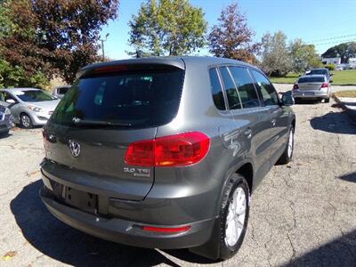 2014 Volkswagen Tiguan SE 4Motion   - Photo 7 - Uncasville, CT 06382