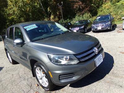 2014 Volkswagen Tiguan SE 4Motion   - Photo 1 - Uncasville, CT 06382