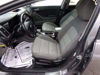 2015 Kia Forte5 EX   - Photo 10 - Groton, CT 06340