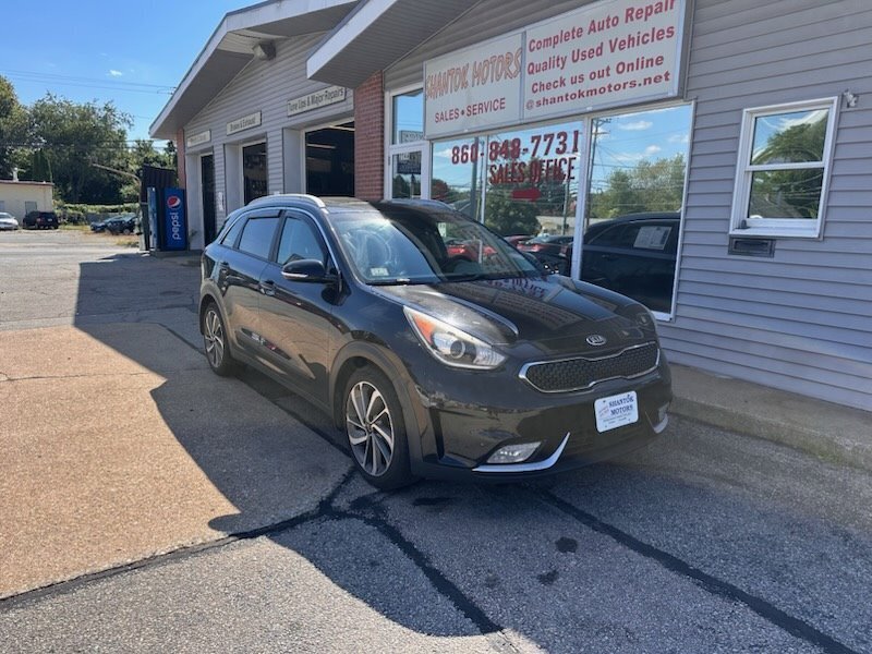2018 Kia Niro Touring   - Photo 1 - Uncasville, CT 06382
