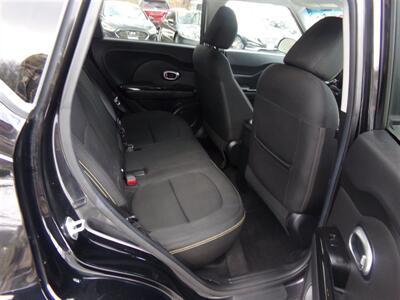 2015 Kia Soul EX Plus   - Photo 8 - Groton, CT 06340