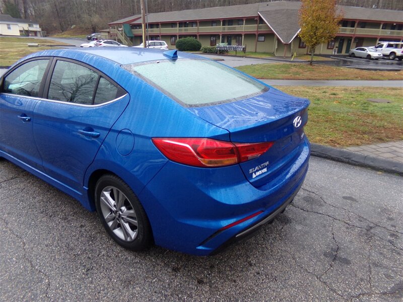 2017 Hyundai ELANTRA Sport - Photo 5 - Groton, CT 06340