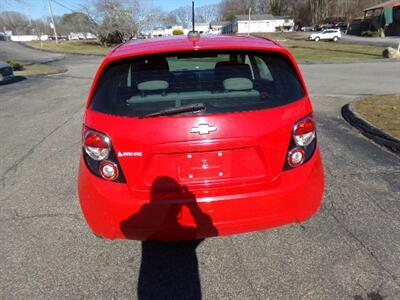 2015 Chevrolet Sonic LS Auto   - Photo 6 - Uncasville, CT 06382