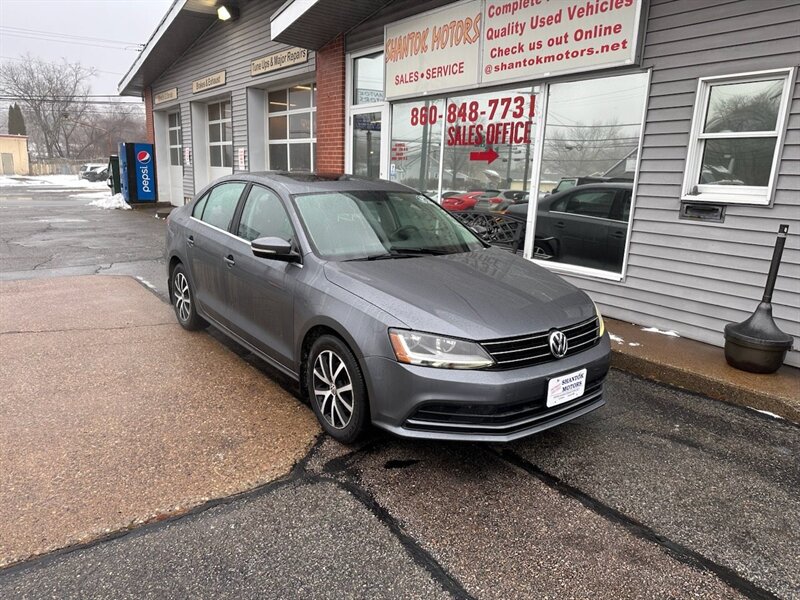 2017 Volkswagen Jetta 1.4T Wolfsburg Editi  