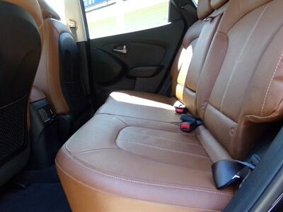 2014 Hyundai TUCSON Limited - Photo 14 - Uncasville, CT 06382