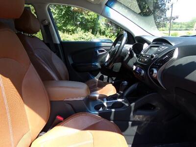 2014 Hyundai TUCSON Limited - Photo 11 - Uncasville, CT 06382