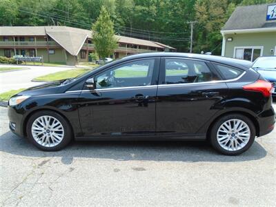 2018 Ford Focus Titanium   - Photo 4 - Uncasville, CT 06382