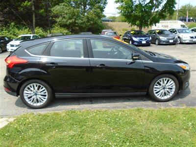 2018 Ford Focus Titanium   - Photo 8 - Uncasville, CT 06382