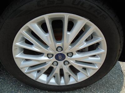 2018 Ford Focus Titanium   - Photo 27 - Uncasville, CT 06382