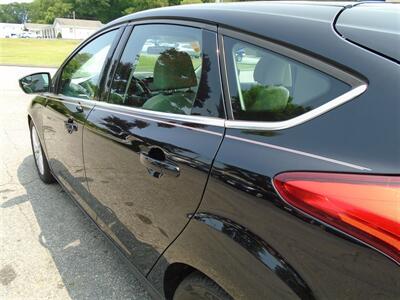 2018 Ford Focus Titanium   - Photo 15 - Uncasville, CT 06382