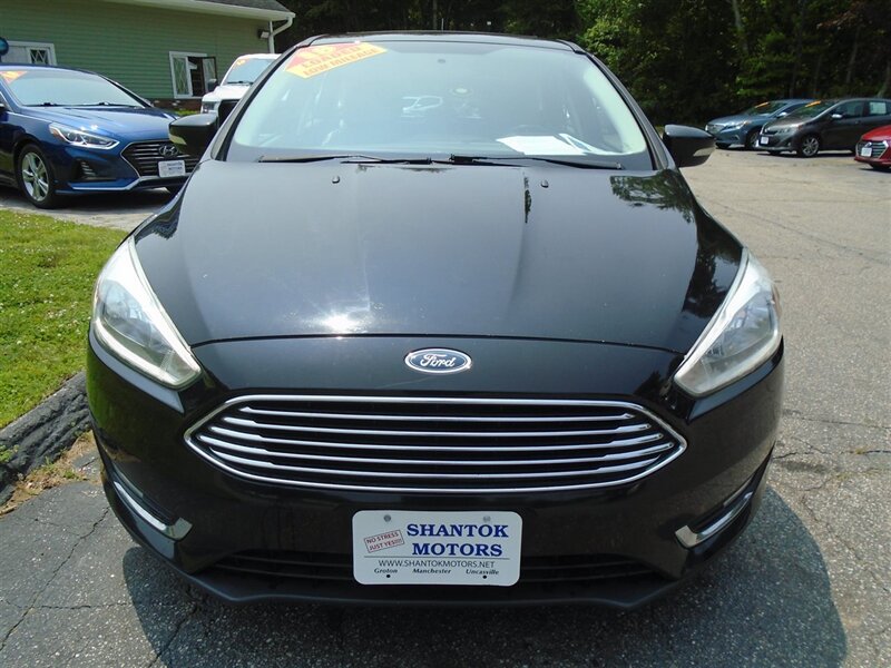 2018 Ford Focus Titanium  