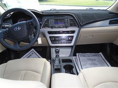 2015 Hyundai SONATA SE   - Photo 22 - Uncasville, CT 06382