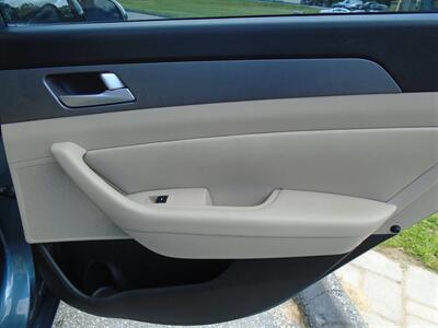2015 Hyundai SONATA SE   - Photo 19 - Uncasville, CT 06382