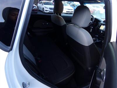 2016 Kia Soul EX Plus   - Photo 12 - Groton, CT 06340