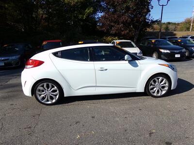 2012 Hyundai VELOSTER   - Photo 8 - Uncasville, CT 06382