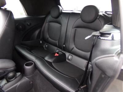 2017 MINI Convertible Cooper   - Photo 13 - Uncasville, CT 06382
