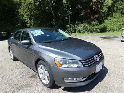 2015 Volkswagen Passat 1.8T Limited Edition - Photo 1 - Uncasville, CT 06382