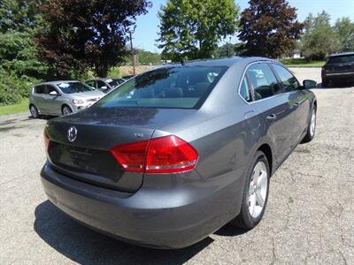 2015 Volkswagen Passat 1.8T Limited Edition - Photo 8 - Uncasville, CT 06382