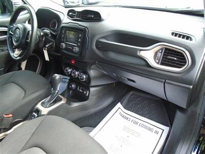 2015 Jeep Renegade Latitude   - Photo 22 - Groton, CT 06340