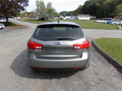 2011 Kia Forte5 EX   - Photo 6 - Uncasville, CT 06382