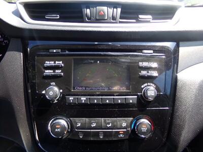 2016 Nissan Rogue SV - Photo 16 - Uncasville, CT 06382
