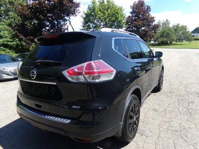 2016 Nissan Rogue SV - Photo 7 - Uncasville, CT 06382