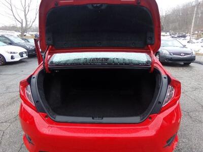 2017 Honda Civic LX   - Photo 9 - Uncasville, CT 06382