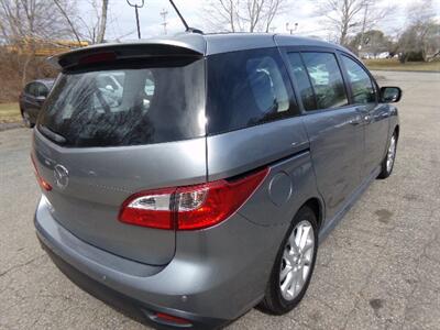 2014 Mazda Mazda5 Touring   - Photo 7 - Uncasville, CT 06382