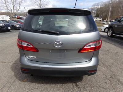 2014 Mazda Mazda5 Touring   - Photo 6 - Uncasville, CT 06382