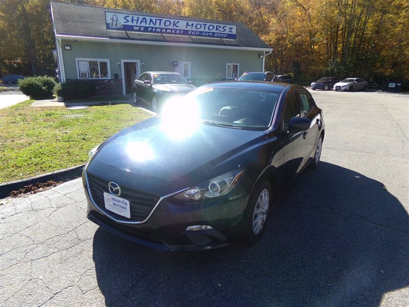 2015 Mazda Mazda3 i Sport   - Photo 3 - Groton, CT 06340