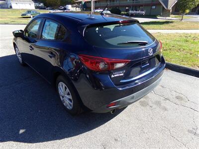 2015 Mazda Mazda3 i Sport - Photo 5 - Groton, CT 06340