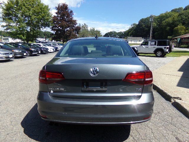 2017 Volkswagen Jetta 1.4T SE - Photo 6 - Groton, CT 06340