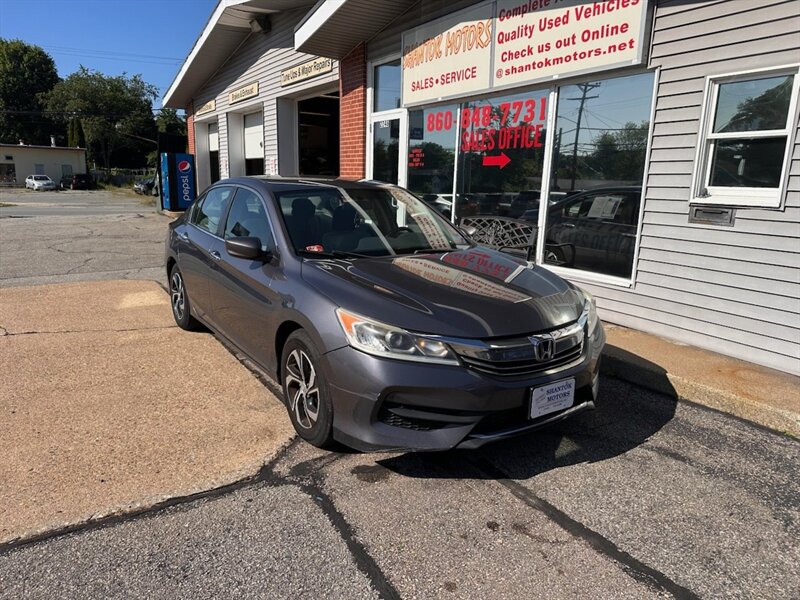 2017 Honda Accord LX   - Photo 1 - Uncasville, CT 06382