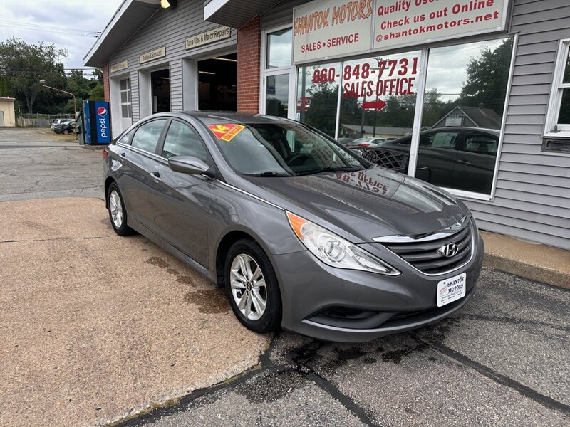 2014 Hyundai SONATA GLS - Photo 1 - Uncasville, CT 06382
