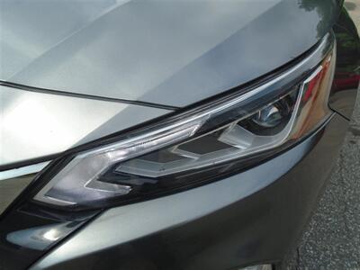 2019 Nissan Altima 2.5 SR   - Photo 10 - Uncasville, CT 06382