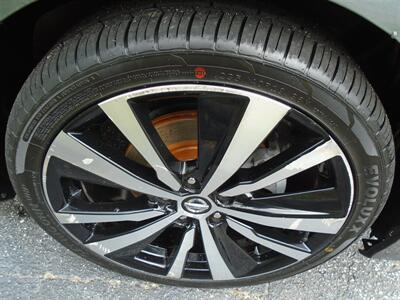 2019 Nissan Altima 2.5 SR   - Photo 25 - Uncasville, CT 06382