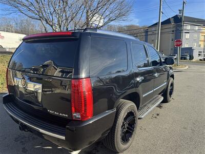 2014 Cadillac Escalade Luxury - Photo 3 - Uncasville, CT 06382