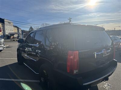 2014 Cadillac Escalade Luxury - Photo 4 - Uncasville, CT 06382