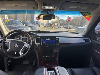 2014 Cadillac Escalade Luxury - Photo 7 - Uncasville, CT 06382