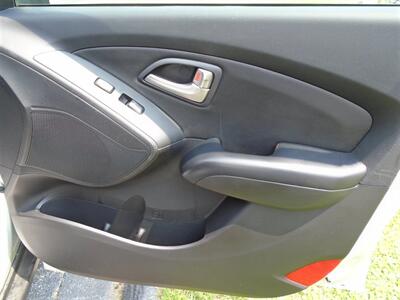 2013 Hyundai TUCSON GLS   - Photo 19 - Uncasville, CT 06382