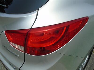 2013 Hyundai TUCSON GLS   - Photo 11 - Uncasville, CT 06382