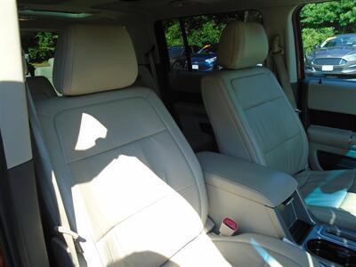 2011 Ford Flex SEL   - Photo 21 - Groton, CT 06340
