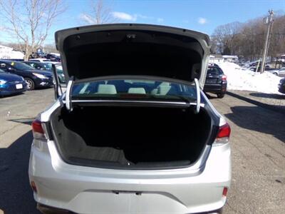 2018 Hyundai SONATA SE   - Photo 9 - Groton, CT 06340