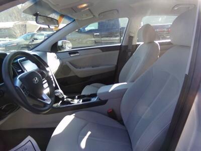 2018 Hyundai SONATA SE   - Photo 10 - Groton, CT 06340