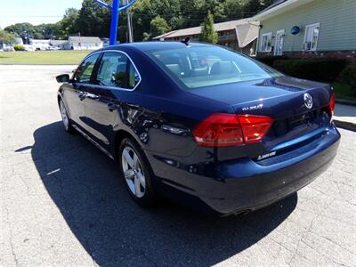 2013 Volkswagen Passat SE PZEV   - Photo 5 - Manchester, CT 06040