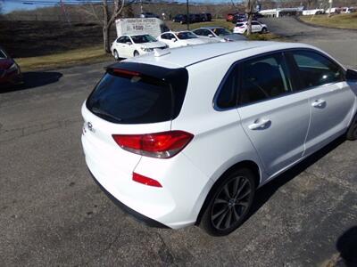 2019 Hyundai ELANTRA GT Preferred   - Photo 7 - Uncasville, CT 06382