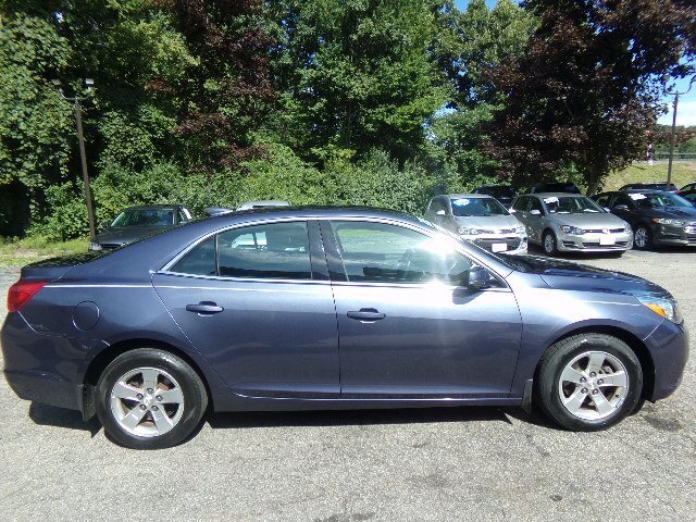 2015 Chevrolet Malibu LT - Photo 8 - Groton, CT 06340