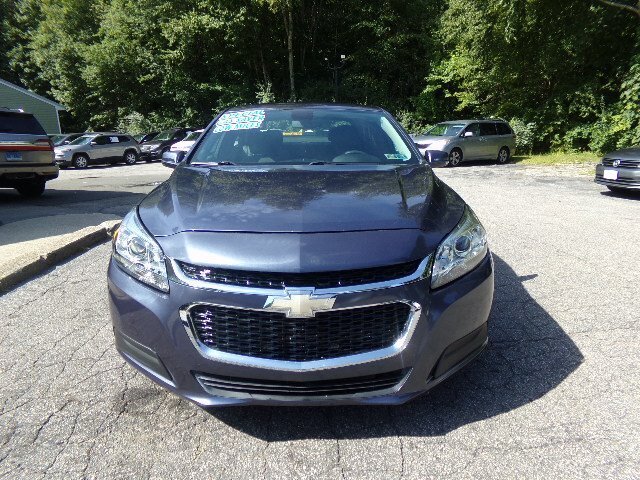 2015 Chevrolet Malibu LT - Photo 2 - Groton, CT 06340