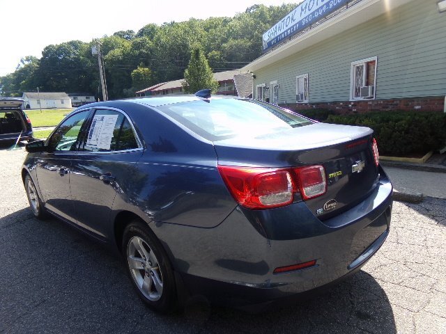 2015 Chevrolet Malibu LT - Photo 5 - Groton, CT 06340