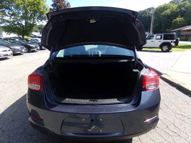 2015 Chevrolet Malibu LT - Photo 9 - Groton, CT 06340